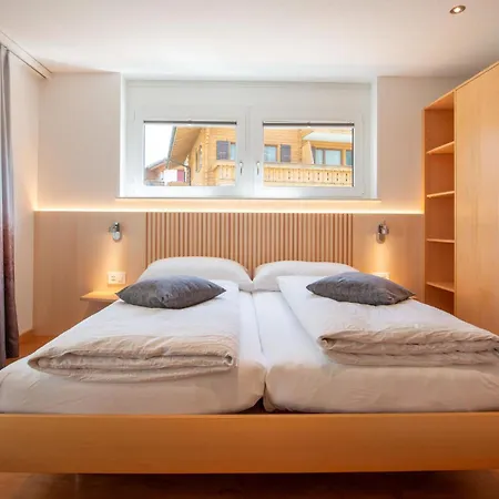 Dolce Appartement-fewo 4-bettwohnung Taeschhorn By Interhome *